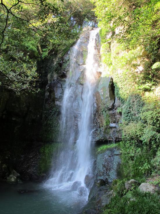 Senryugataki Waterfall