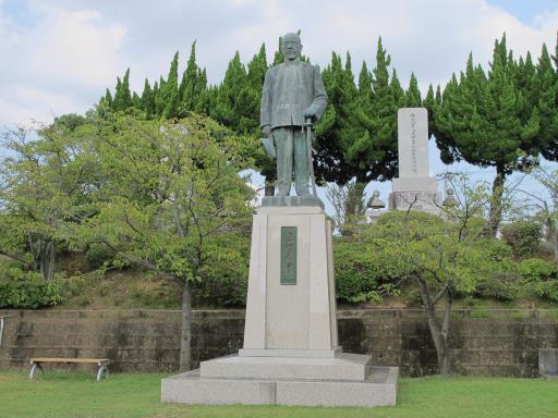 Sasebo Navy Cemetery - Statue of Togo Heihachiro
