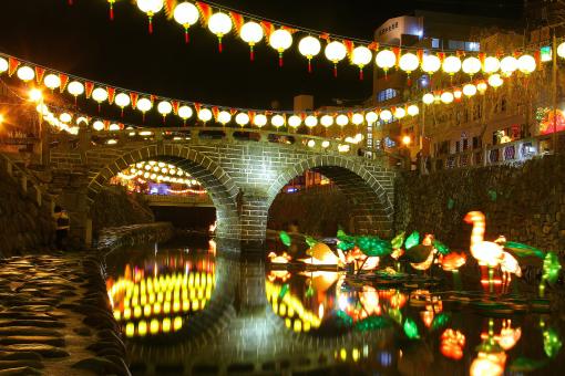 Nagasaki Lantern Festival (Nakashimagawa Park Meganebashi)