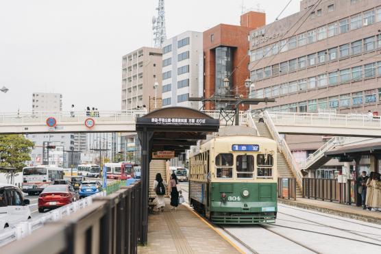Nagasaki City Tram (Street Car)3©NAGASAKI CITY